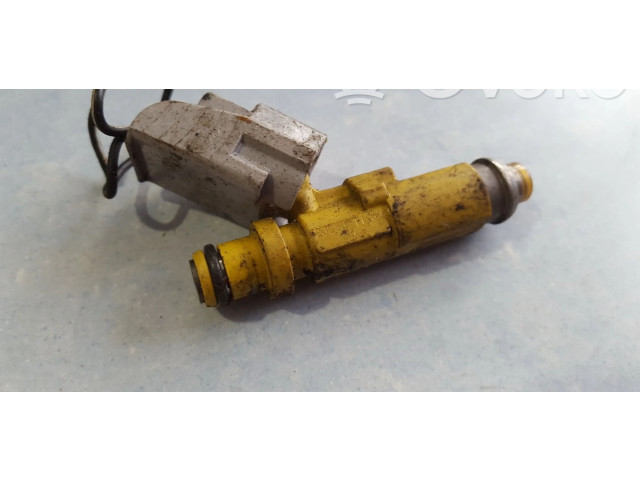 Vstřikovač 2325011130, 23250-11130   Toyota Corolla E110     