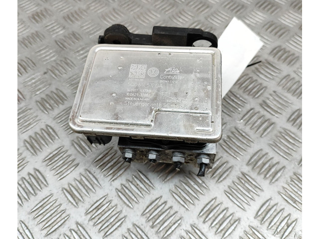 Блок АБС 5Q0614517GA, 5Q0614235   Audi  Q2 -   -  года
