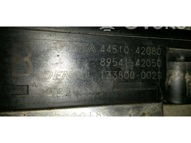 Jednotka ABS 4451042080, 1338000020   Toyota RAV 4 (XA10) 2001