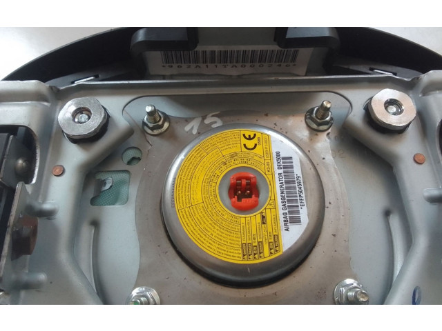 Подушка безопасности водителя 451300K070   Toyota Hilux (AN10, AN20, AN30)