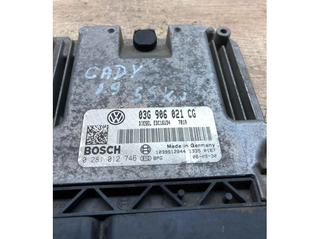 Řídící jednotka 03G906021CG, 0281012746   Volkswagen Caddy 1996