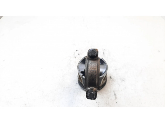  Поршень с шатуном M57D25 (256D2)   BMW 5 E60 E61 для дизельного двигателя 2.5