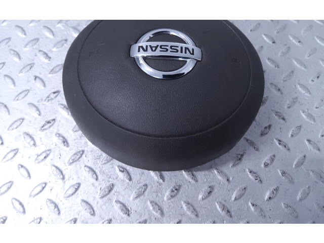 Подушка безопасности водителя K85101FC0A, K85101FC5A   Nissan Cube Z12