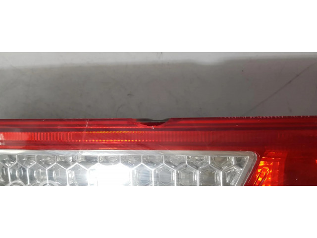 Задний фонарь правый сзади 9T1613404AA    Ford Grand Tourneo Connect   2013-2018 года