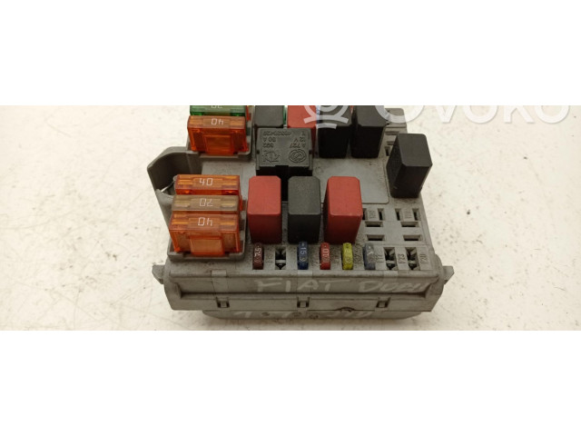 Блок предохранителей 51763772   Fiat Doblo    