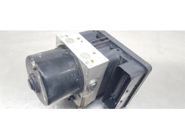 Jednotka ABS 8V512C405AE   Ford Fiesta 2010