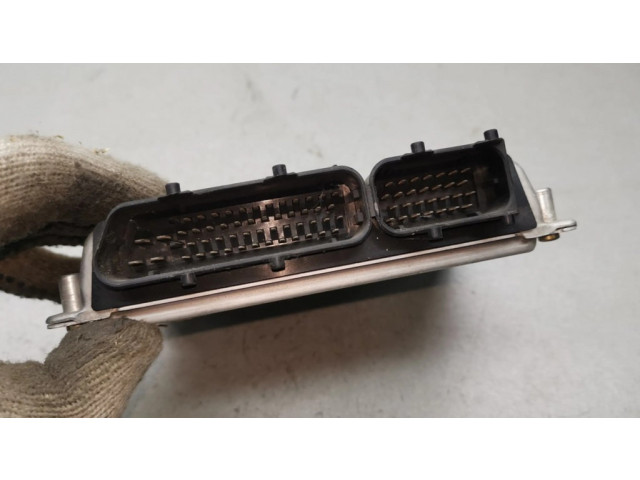 Řídící jednotka 8D0907558B, 0261204774   Audi A4 S4 B5 8D 1997