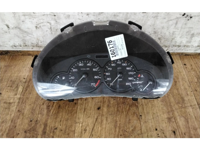 Přístrojová deska  Peugeot 406 1998 9641573780, 9641573780  