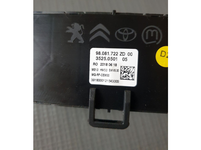 Блок управления климат-контролем 98081722ZD   Toyota Proace