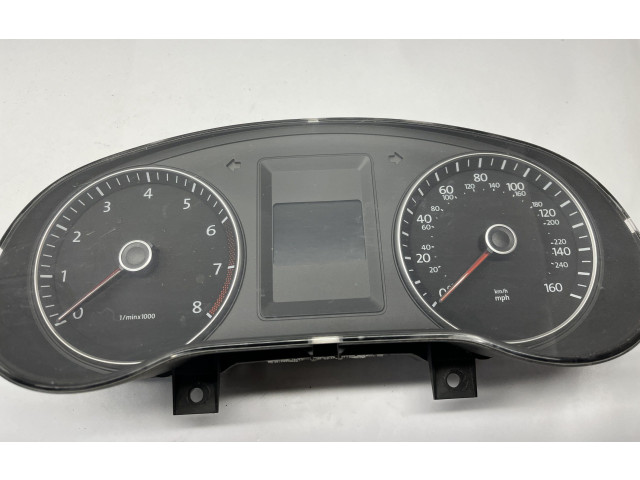 Přístrojová deska  Volkswagen Jetta VI 2014 5C6920953B, 5C6920953  