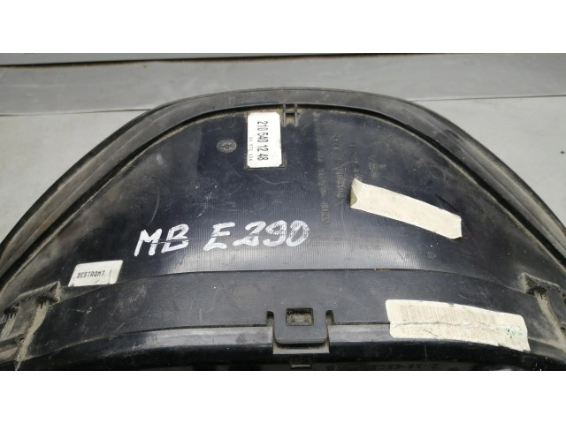 Přístrojová deska  Mercedes-Benz E W210 1999 2105401248  