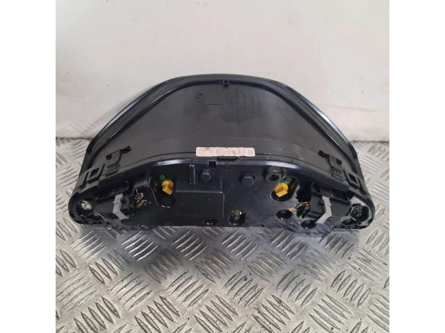 Přístrojová deska  Mercedes-Benz E W210 2000 A2105402811  
