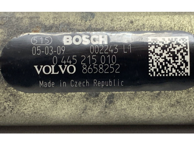 Vstřikovací lišta 0445215010, 8658252   Volvo S60    D 5244 T2 
