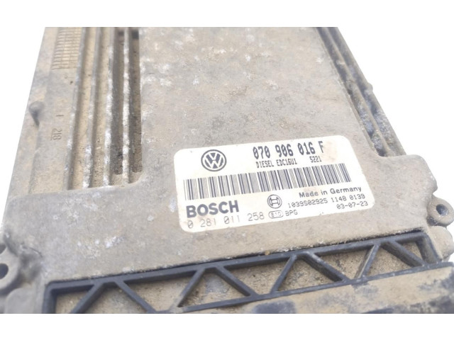 Řídící jednotka 070906016F   Volkswagen Touareg I 2003
