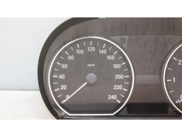 Přístrojová deska  BMW 1 E81 E87  102493251  