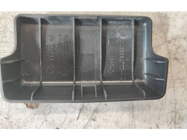 Замок багажника 8200006253, 91166044    Renault Trafic II (X83) 2002 - 2014 года