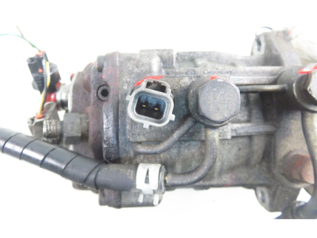 Топливный насос 09730000177, 2210027010   Toyota Avensis T220       