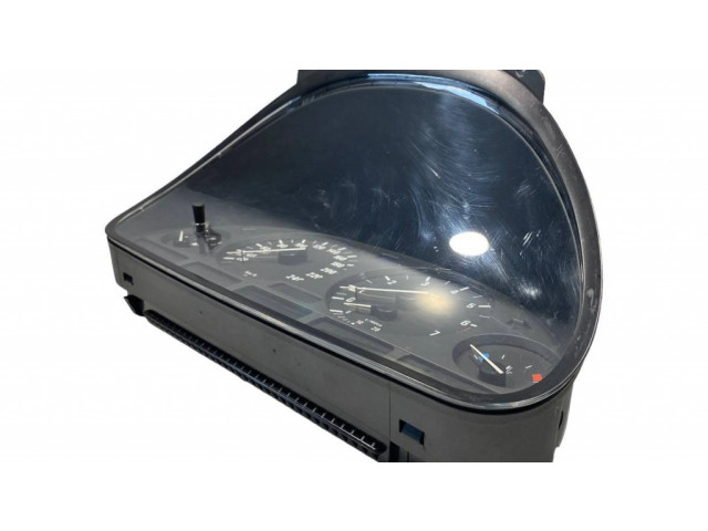 Přístrojová deska  BMW 5 E39 2001 8375900, 62118375900  