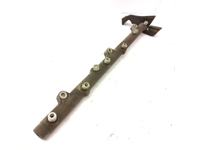 Vstřikovací lišta 0445216002, 060400   BMW 5 E39  pro naftový motor 2.5  