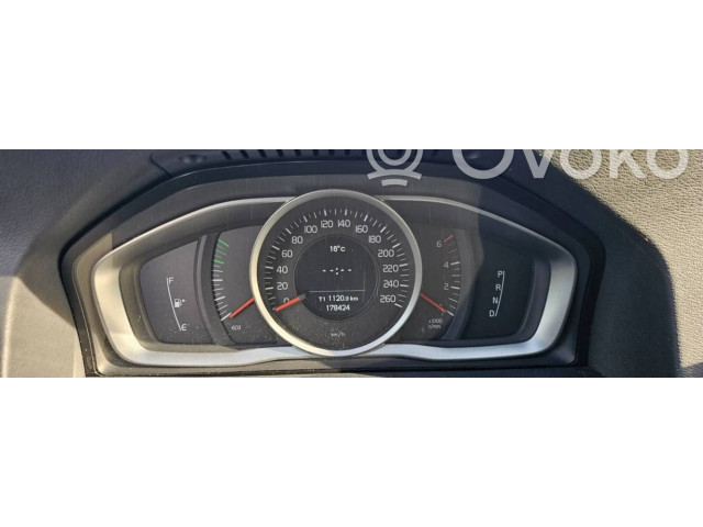   Pojistková skříňka 30659092   Volvo V60 2018