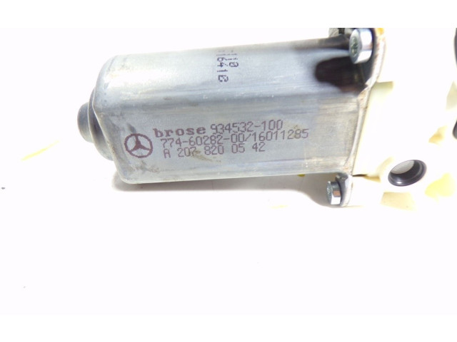 Передний двигатель механизма для подъема окон A2078200542, A2078200542   Mercedes-Benz CLK AMG A208 C208