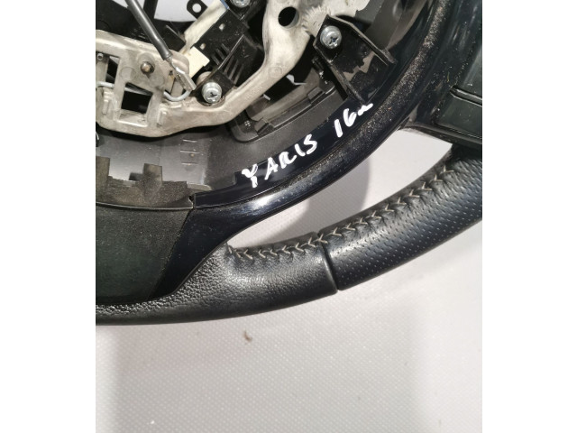 Volant Toyota Yaris 2016   