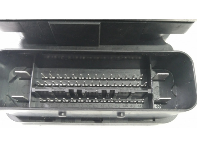Jednotka ABS P31317378, AV612C405CB   Volvo S40, V40 2002