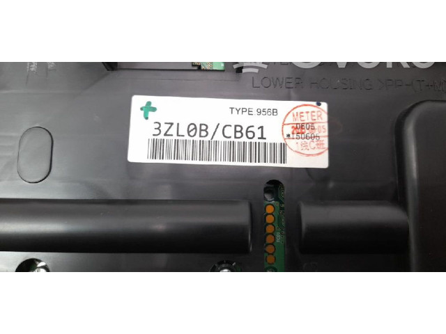 Přístrojová deska  Nissan Pulsar 2014 3ZL0BCB61  
