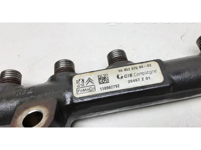 Vstřikovací lišta 9685297580, 9670076780   Volvo V60    D4162T 