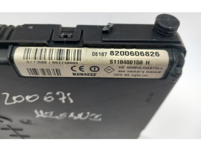 Блок управления двигателя 8200606828   Renault Megane II