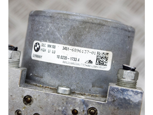 Блок АБС 6896138, 6896137   BMW  i3  2013-- года