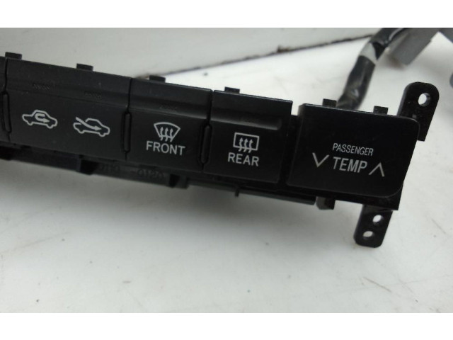 Блок подушек безопасности 01100120   Toyota Land Cruiser (J120)