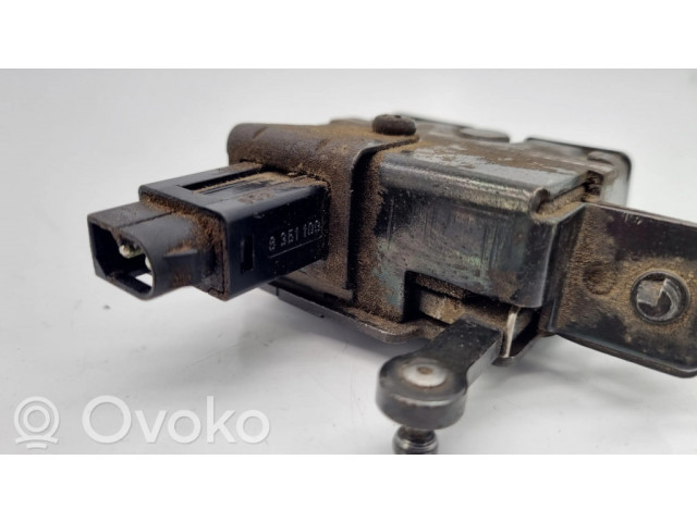 Zámek zadních dveří 8351109, 19446900   BMW 5 E34 1991