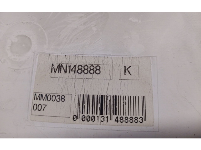 Přístrojová deska  Mitsubishi Colt 2006 MN148888  