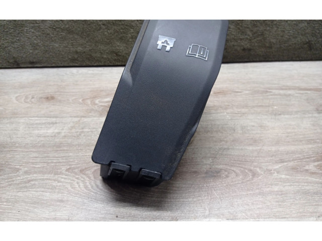   Pojistková skříňka 6G9T14A076LA, 6G9T14A067CA   Volvo XC70 2008