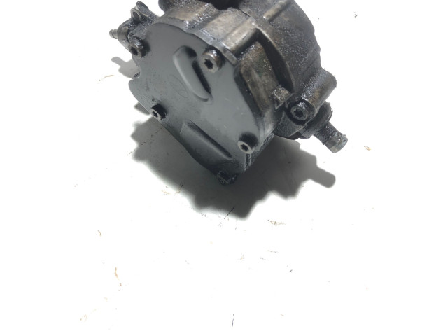 Vstřikovací čerpadlo 038145215   Volkswagen Touran I    BKC 