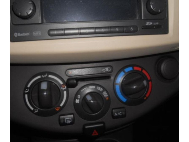 Zpětné zrcátko  Nissan Micra 2010  96301BG00C  