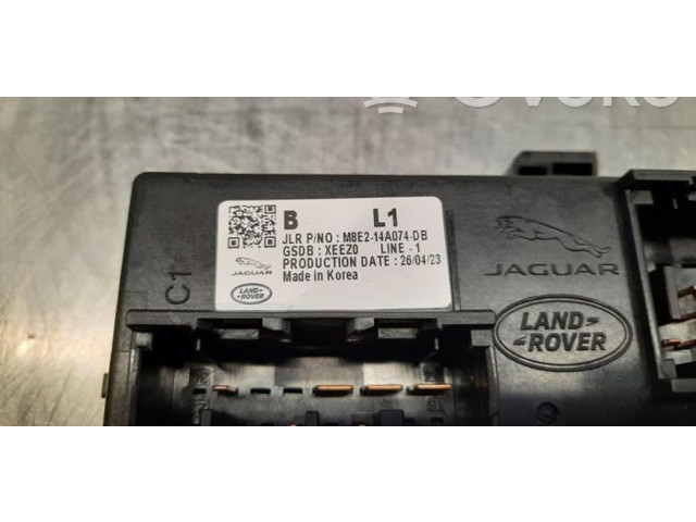 Блок предохранителей  M8E214A074DB   Land Rover Range Rover Sport L461    