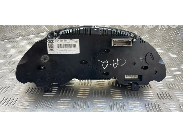 Панель приборов 8R0920981H, 8R0920981   Audi Q5 SQ5       