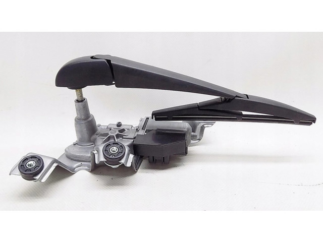 Моторчик заднего дворника 85130-02050, 259600-2501    Toyota Auris E180
