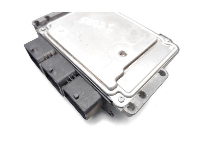Řídící jednotka 9677013180, 0281017333   Citroen C3 Picasso 2011