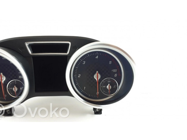 Přístrojová deska  XPeng G3 2023 A1669002419, A1669013406  