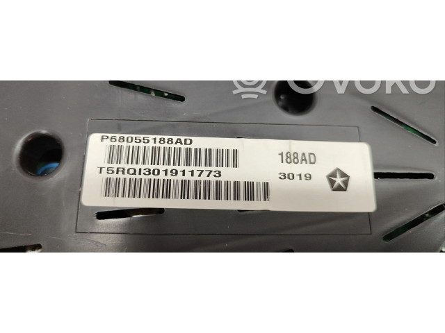 Přístrojová deska  Volkswagen Routan 2010 P68055188AD, 68055188AD  