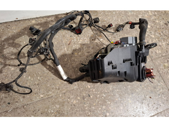   Pojistková skříňka 6G9T14A076, 31412373   Volvo V60 2014