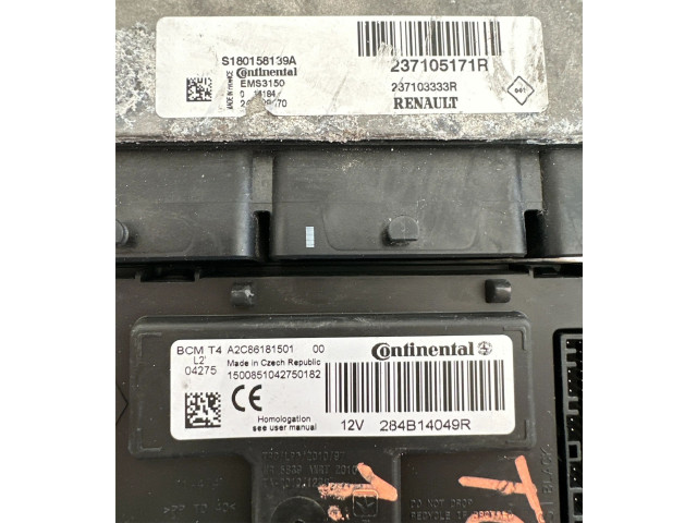 Řídící jednotka 237103333R, 237105171R   Renault Dacia Duster 2017
