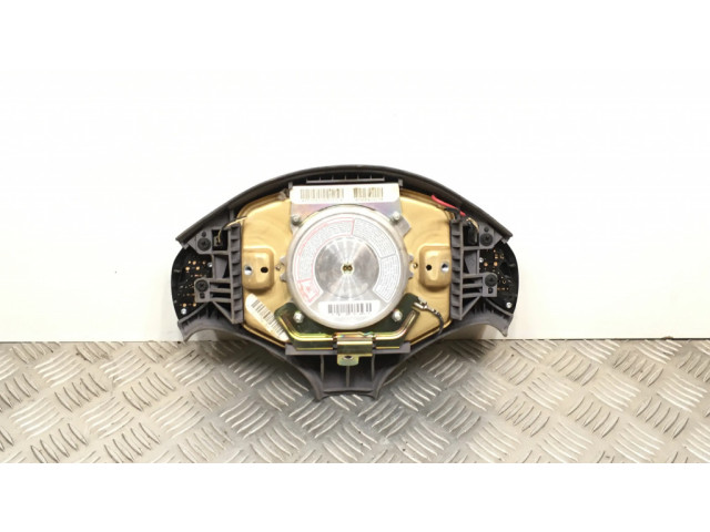 Подушка безопасности водителя P0GP43SC3, TTCDM2108M1673   Chrysler Voyager