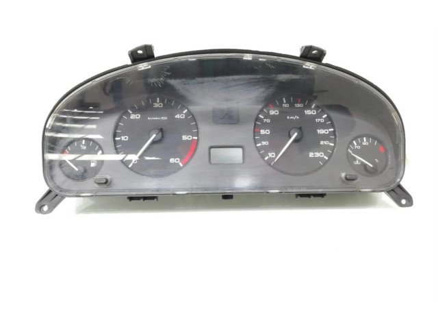 Přístrojová deska  Peugeot 406  9630372780  