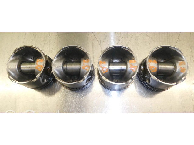 Píst D4EA   Hyundai Santa Fe   2.0  