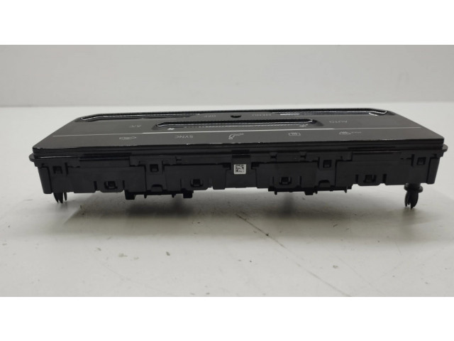 Блок управления климат-контролем 5NA907044AH   Volkswagen Tiguan
