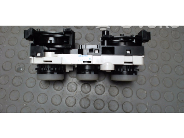 Блок управления климат-контролем 69667301, NICHTZUTREFFEND   Mitsubishi Colt